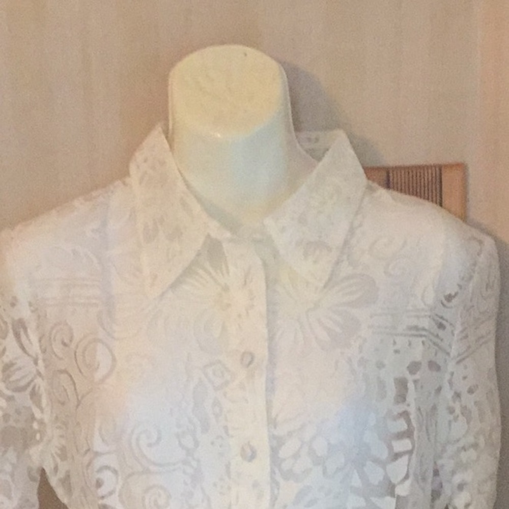 ⭐️⭐️2XHOST PICK⭐️⭐️Blouse collared short sleeve front button down - Picture 6 of 8